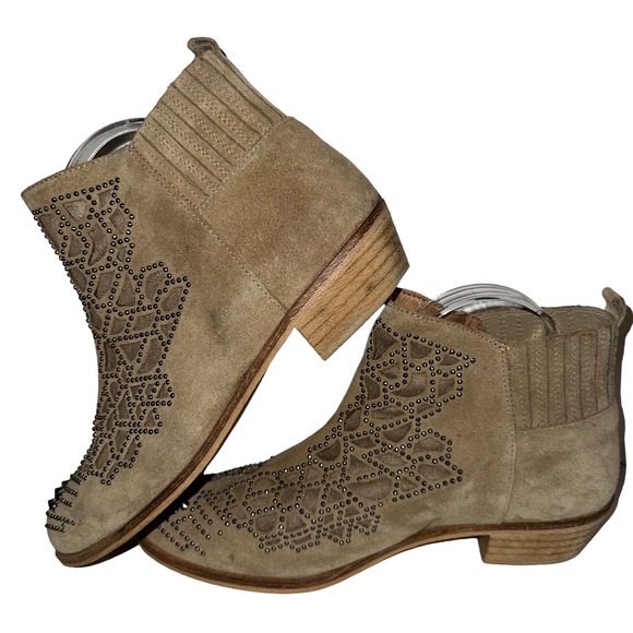 Zara Basic Suede Studded Pointed Toe Boots EU 40 - Picture 5 of 9